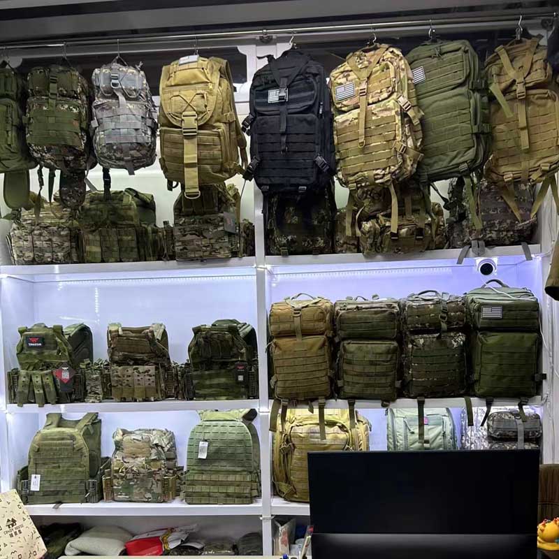 军迷户外：战术衣裤护具鞋帽、军训服、团建拓展队服